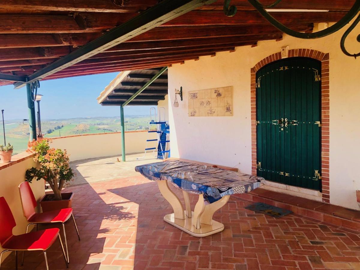 B&B Tenuta La Puntara กัลตานิสเซตตา ภายนอก รูปภาพ