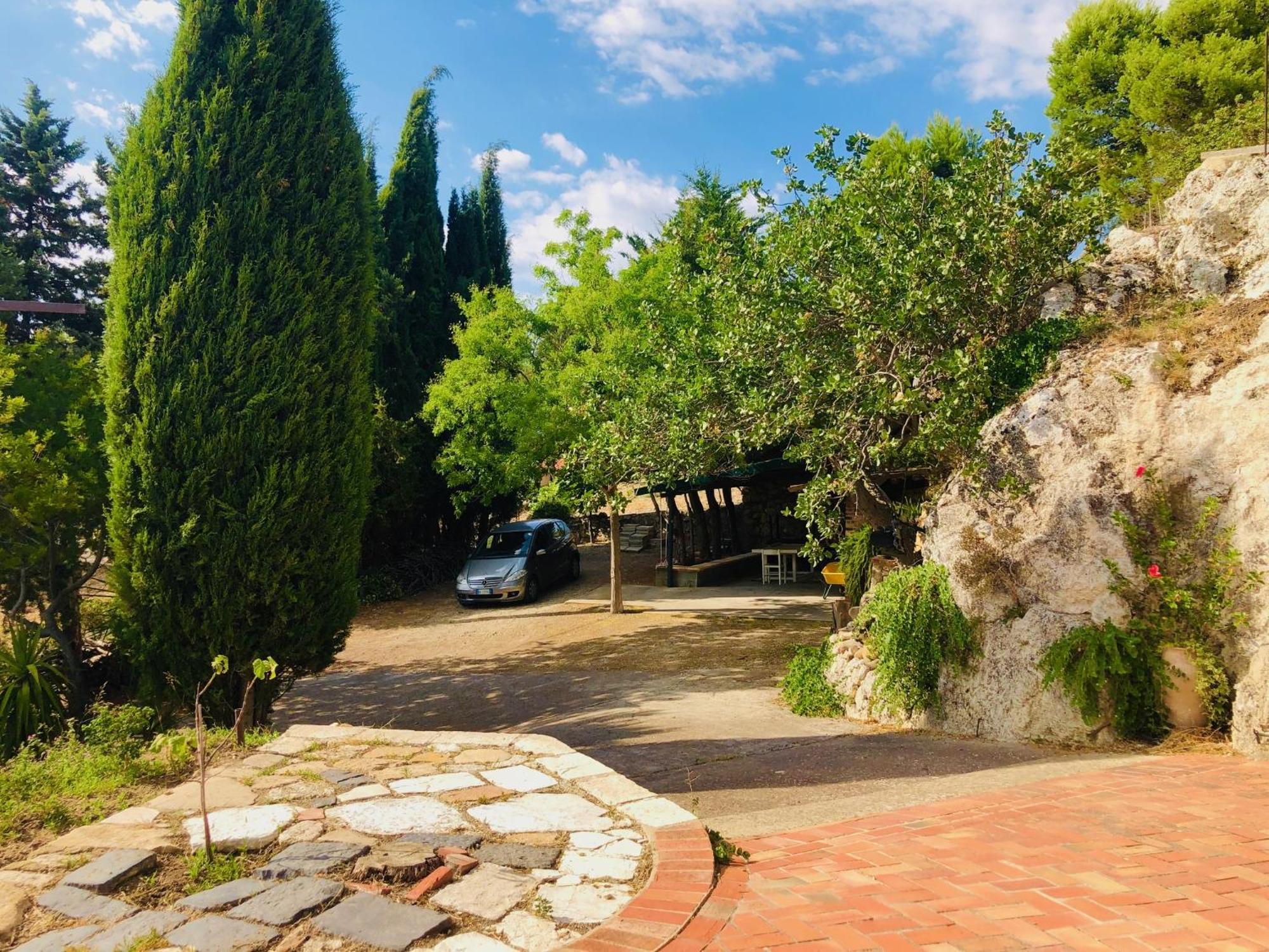 B&B Tenuta La Puntara กัลตานิสเซตตา ภายนอก รูปภาพ